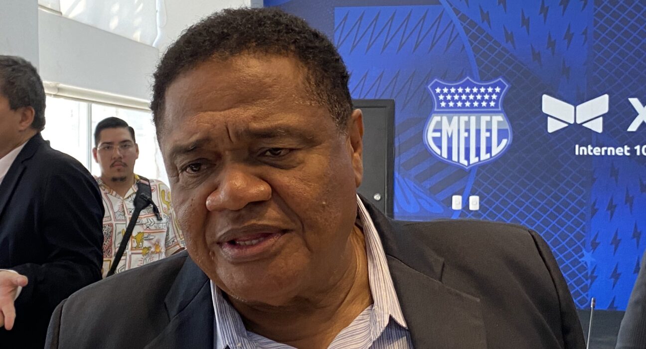 Emelec molesto por arbitraje en clásico de astillero