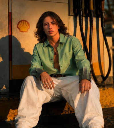 Jhon Dylan presenta “Milele”, una canción sobre el amor que permanece para siempre