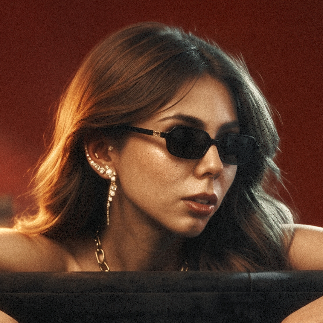 NAOMI V LANZA “TOKO”, SU CANCIÓN MÁS ATREVIDA
