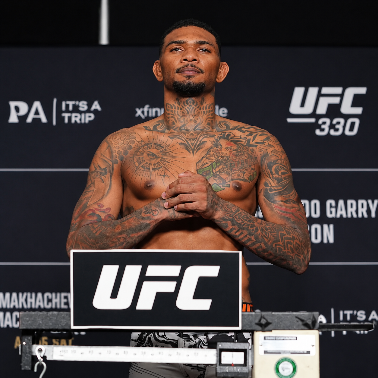 ¡MICHAEL MORALES ESTÁ A PUNTO DE FIRMAR SU PRÓXIMA PELEA EN LA UFC! EL ECUATORIANO APUNTA A VOLVER EN ENERO DE 2027